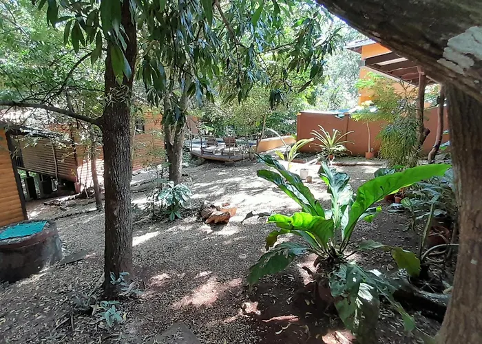 Hotel Cabinas La Playa