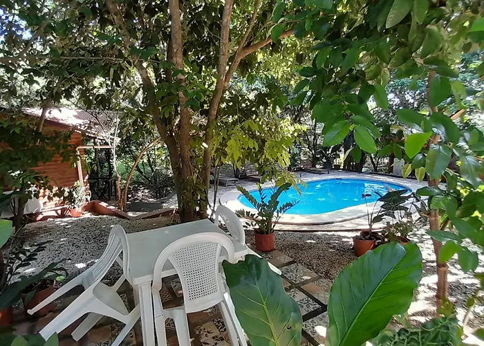 Hotel Cabinas La Playa